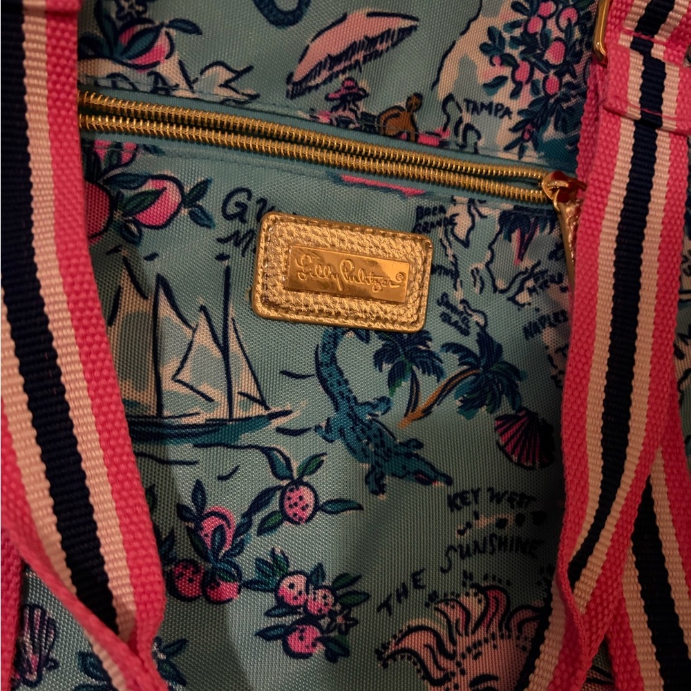 NWOT Lilly Pulitzer Amalfi Blue Weekender Bag - 2 available - Picture 4 of 8